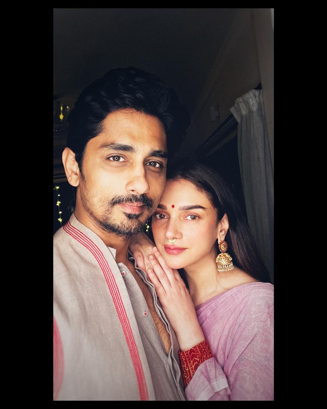 Aditi Rao Hydari and Siddharth exchange vows at a temple in Telangana : Reports.