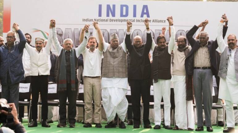 INDIA bloc rally in Delhi on 31st March : Congress leaders Mallikarjun Kharge, Rahul Gandhi, and Sunita Kejriwal will join the stage.